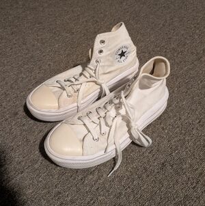 Converse White Platform High Tops — W9